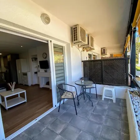 La Carolina Apartment *